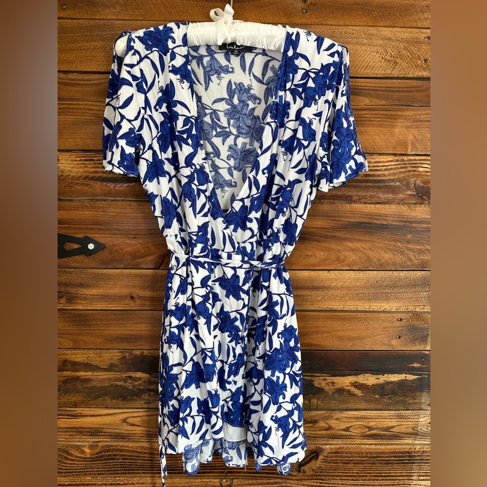 Lulu's Blue Floral on White Side Tie Dress